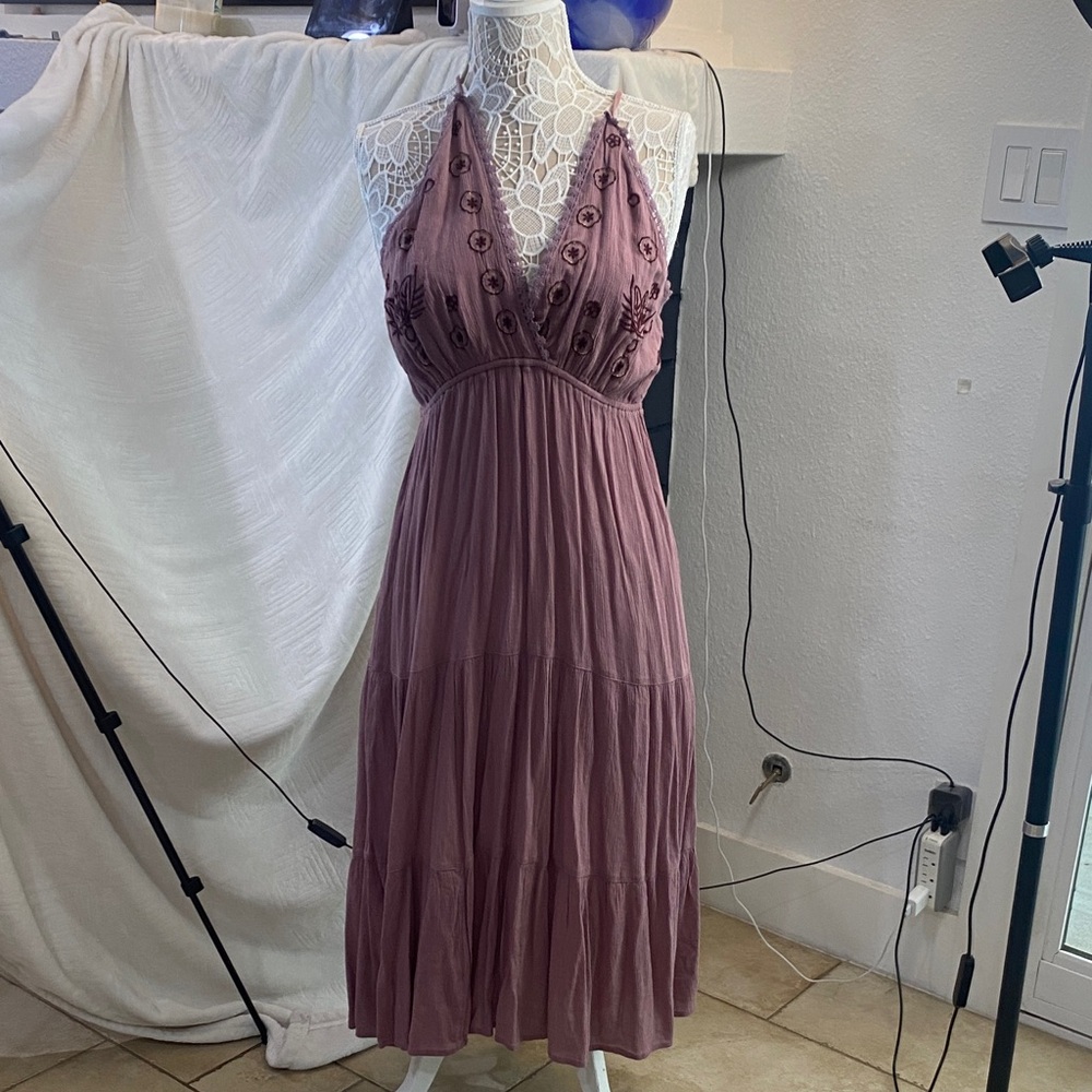Wild Pearl Dusty Rose Halter Midi Dress